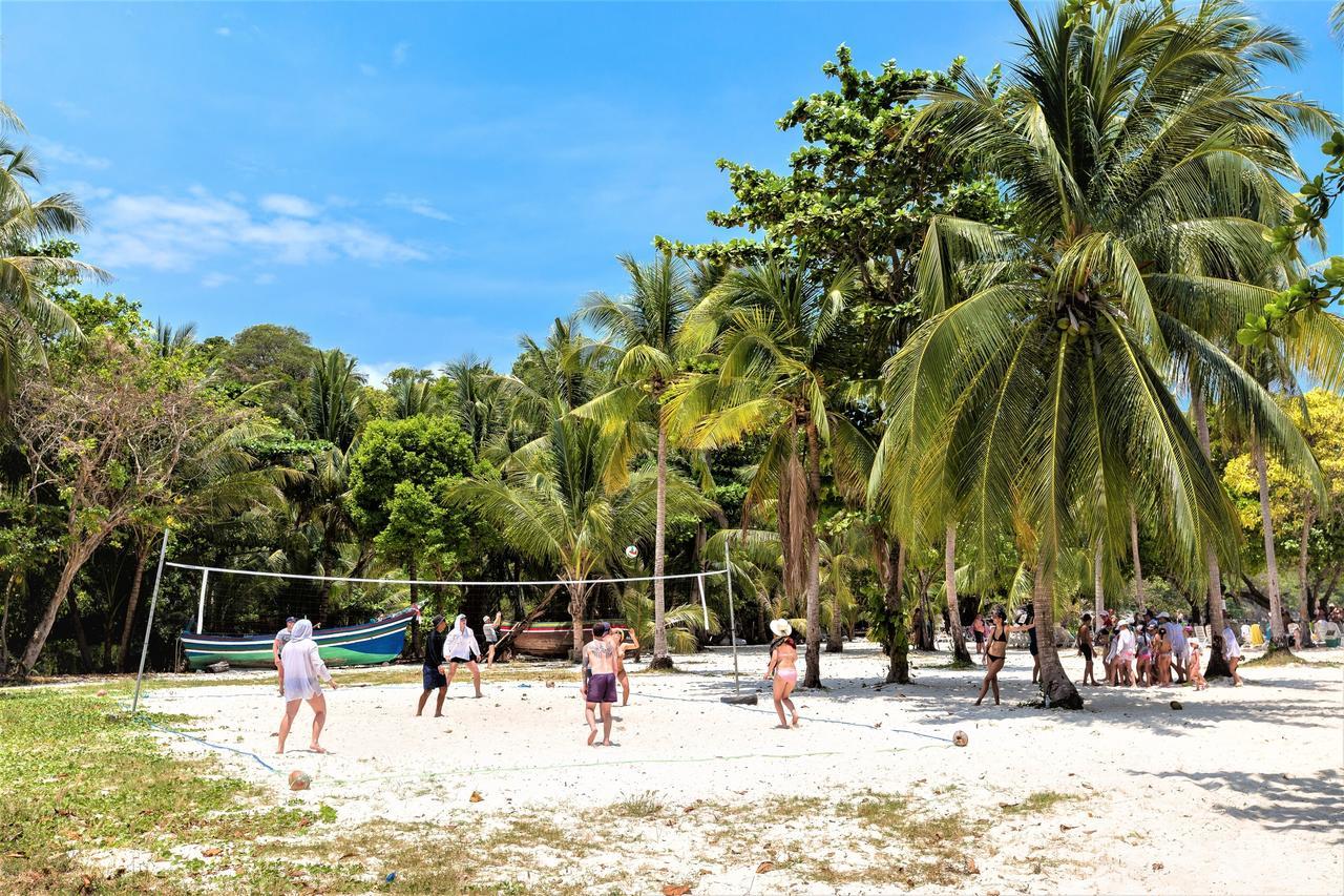 Racha Island Resort Ko Racha Yai Exterior foto